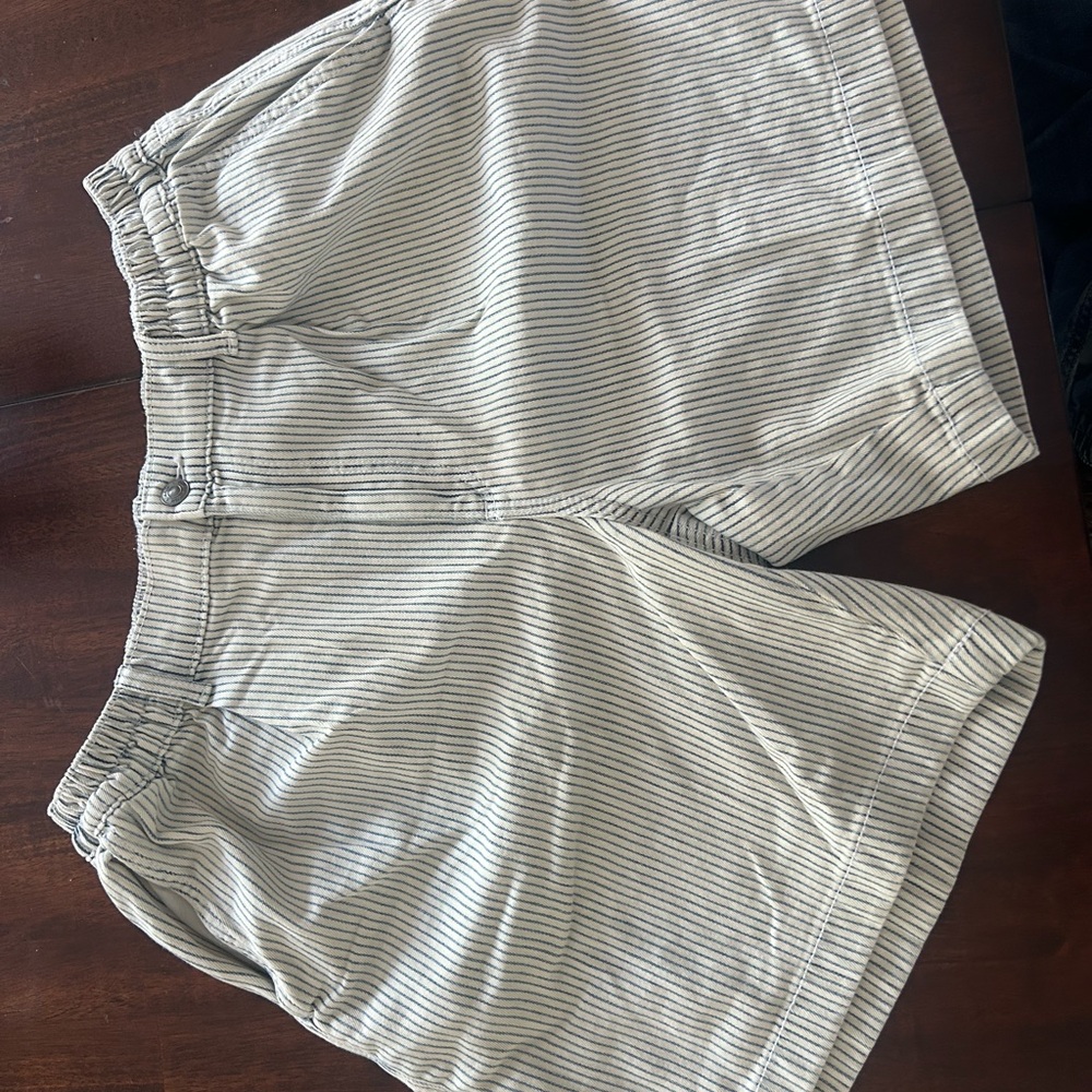 Brand New Aerie striped shorts
